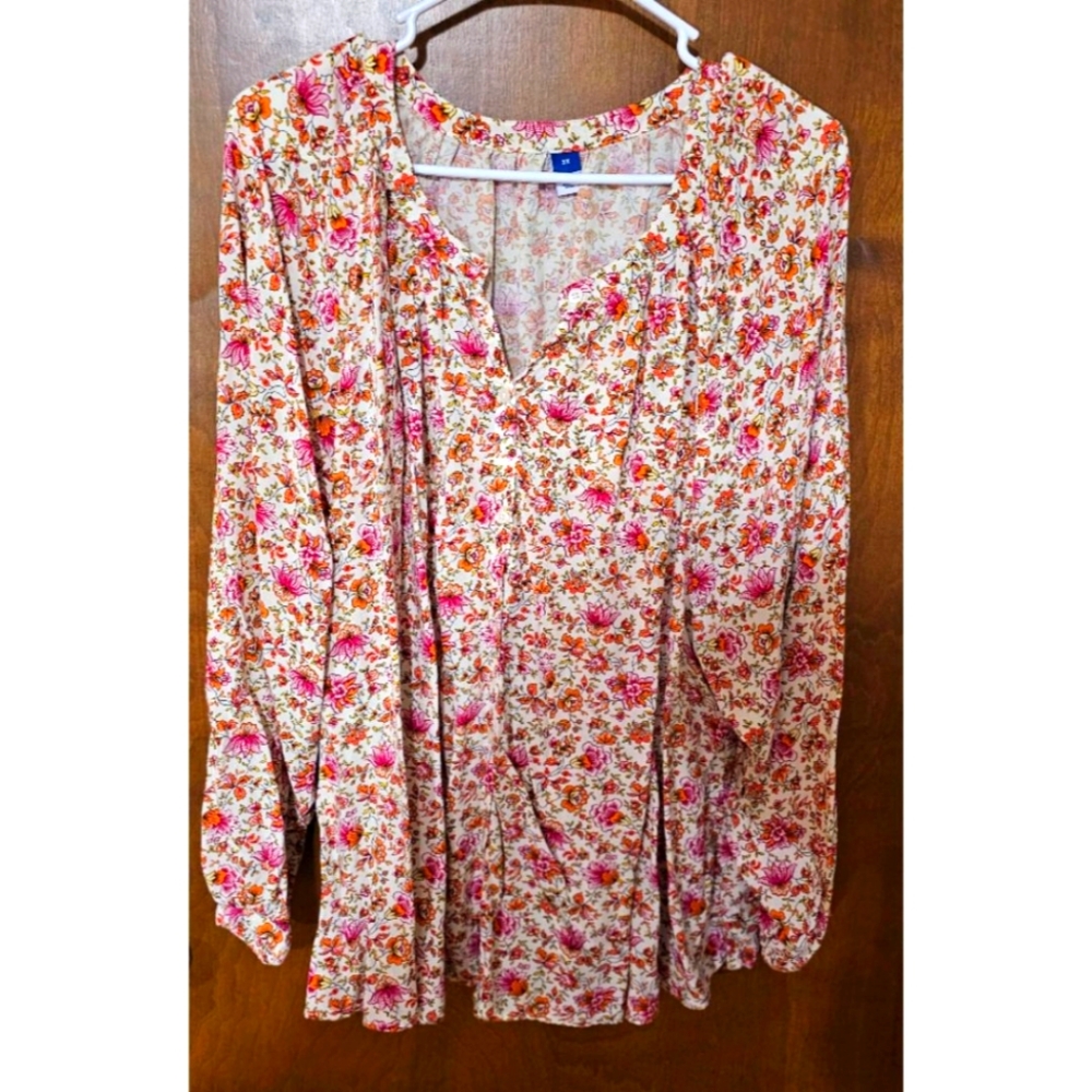 3X Old Navy Floral Blouse